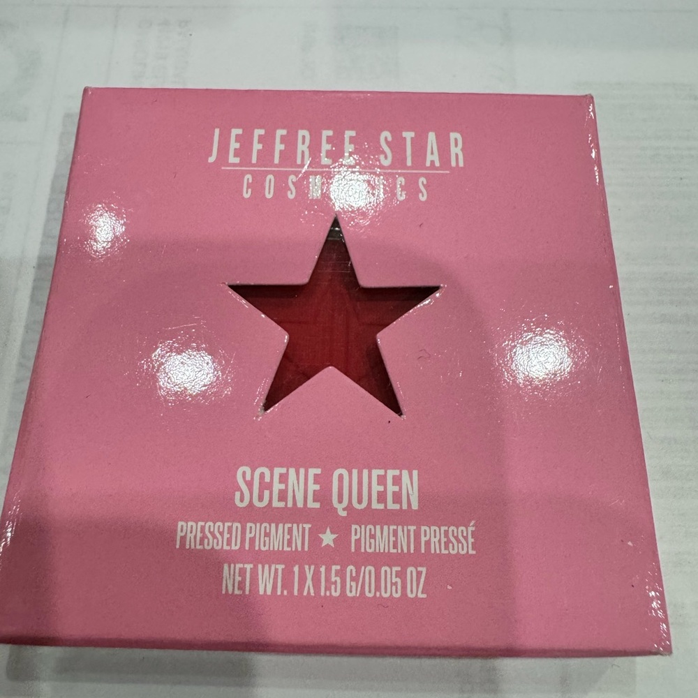 Jeffree Star Scene Queen Pink Pressed Pigment